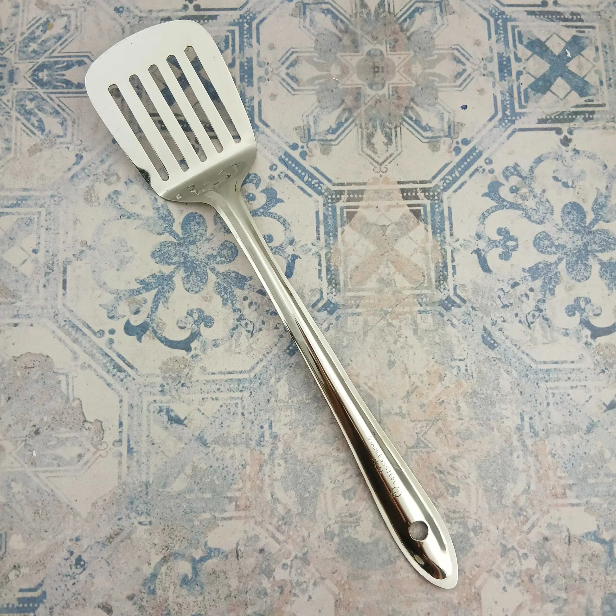 کفگیر کتلت استیل — تصویر ۴