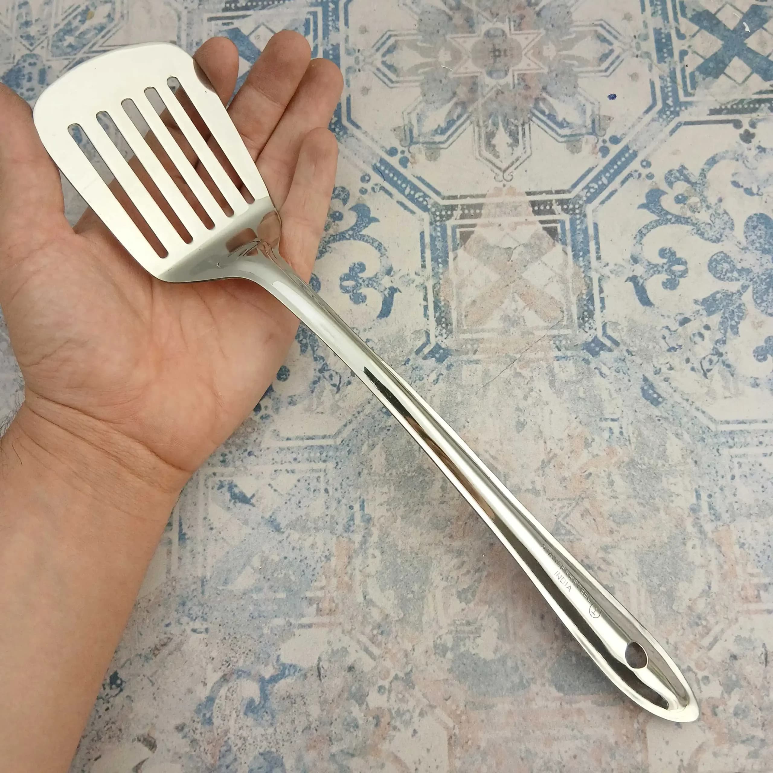 کفگیر کتلت استیل — تصویر ۲