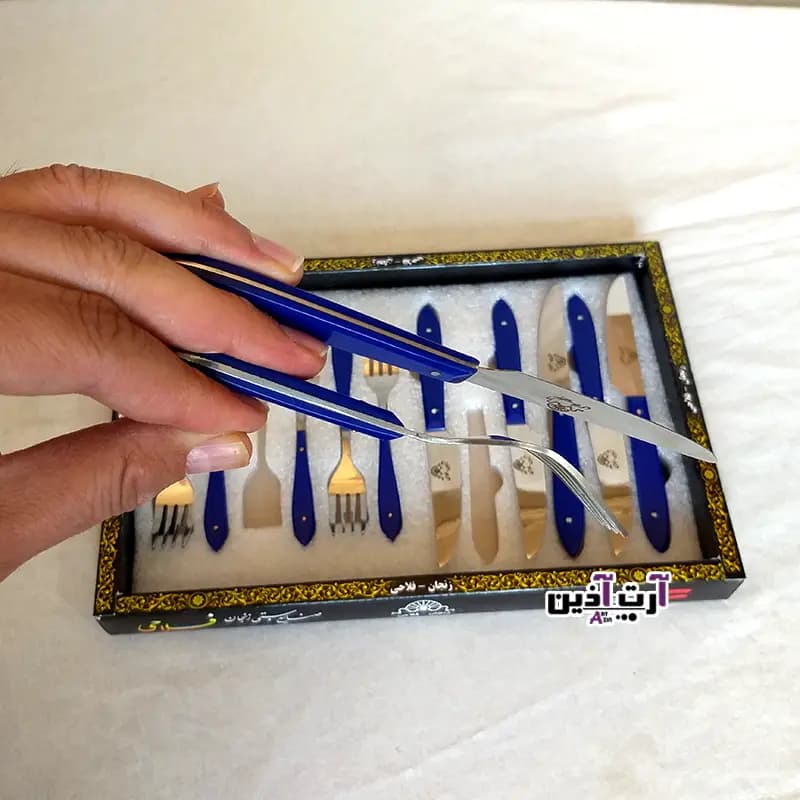 کارد و چنگال دسته آبی میوه خوری زنجان 12 پارچه کد: 3 – 146 — تصویر ۲