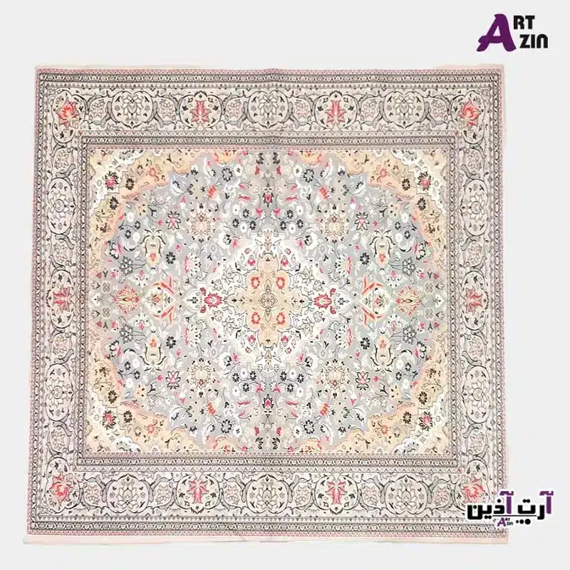 رومیزی مخمل چاپی سنتی ایرانی 90 سانتی آستردوزی شده طرح فرش کد: 51 – 607 — تصویر ۲
