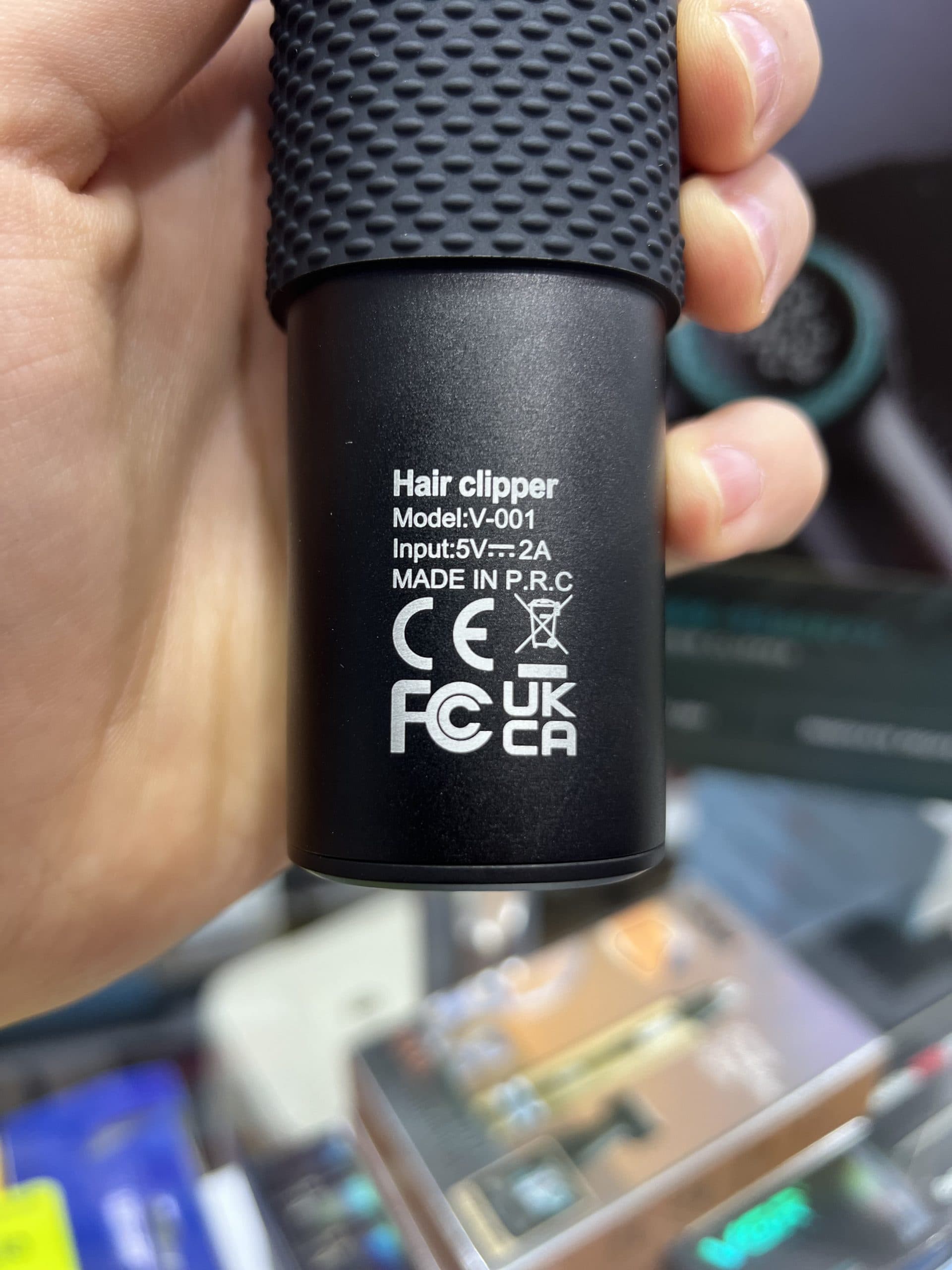 ماشین اصلاح حرفه ای سر و صورت وی جی آر مدل V-001 — تصویر ۱۰