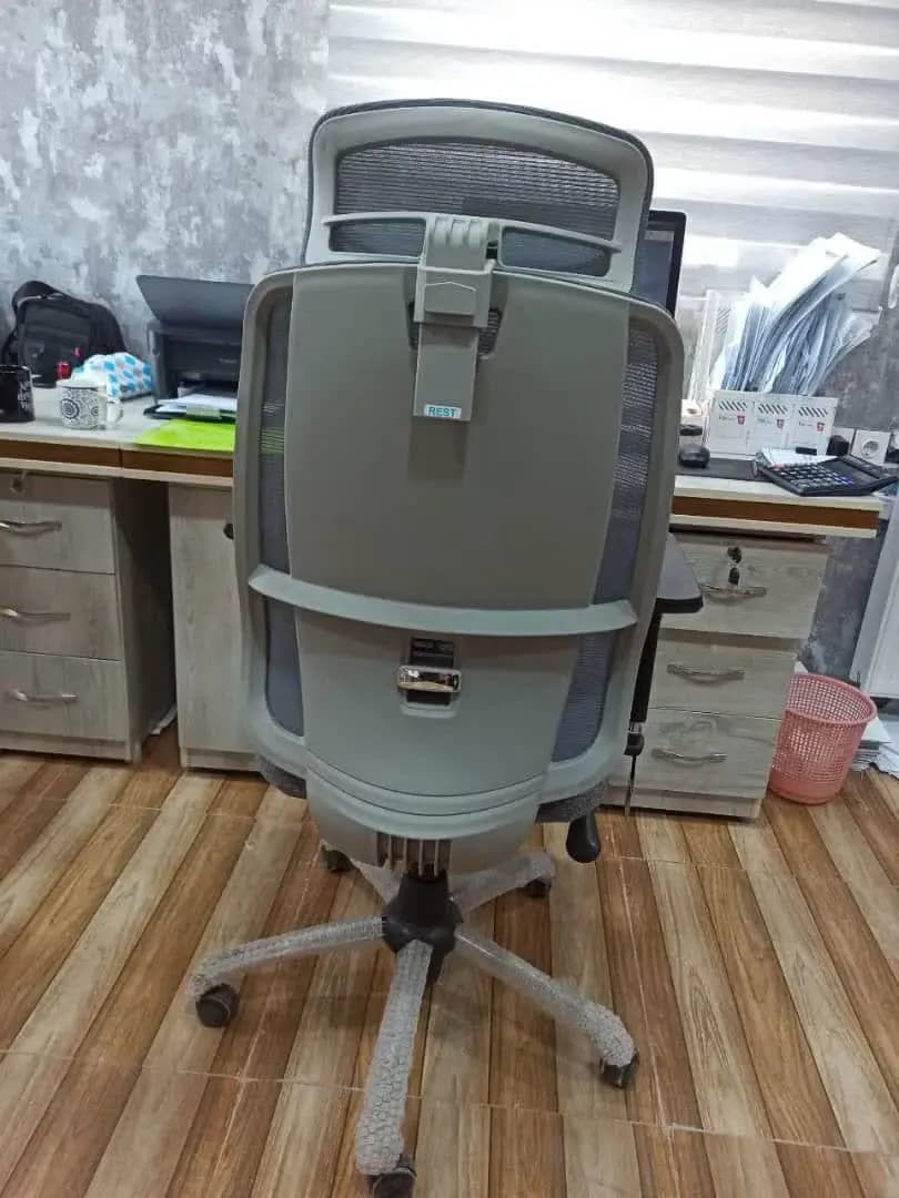 صندلی پشت توری مدل H2500 — تصویر ۴