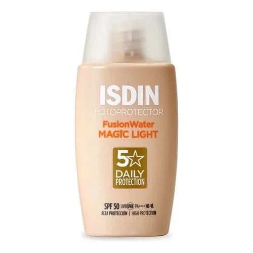ضد آفتاب رنگی فیوژن واتر مجیک ایزدین SPF50 رنگ لایت — تصویر ۳