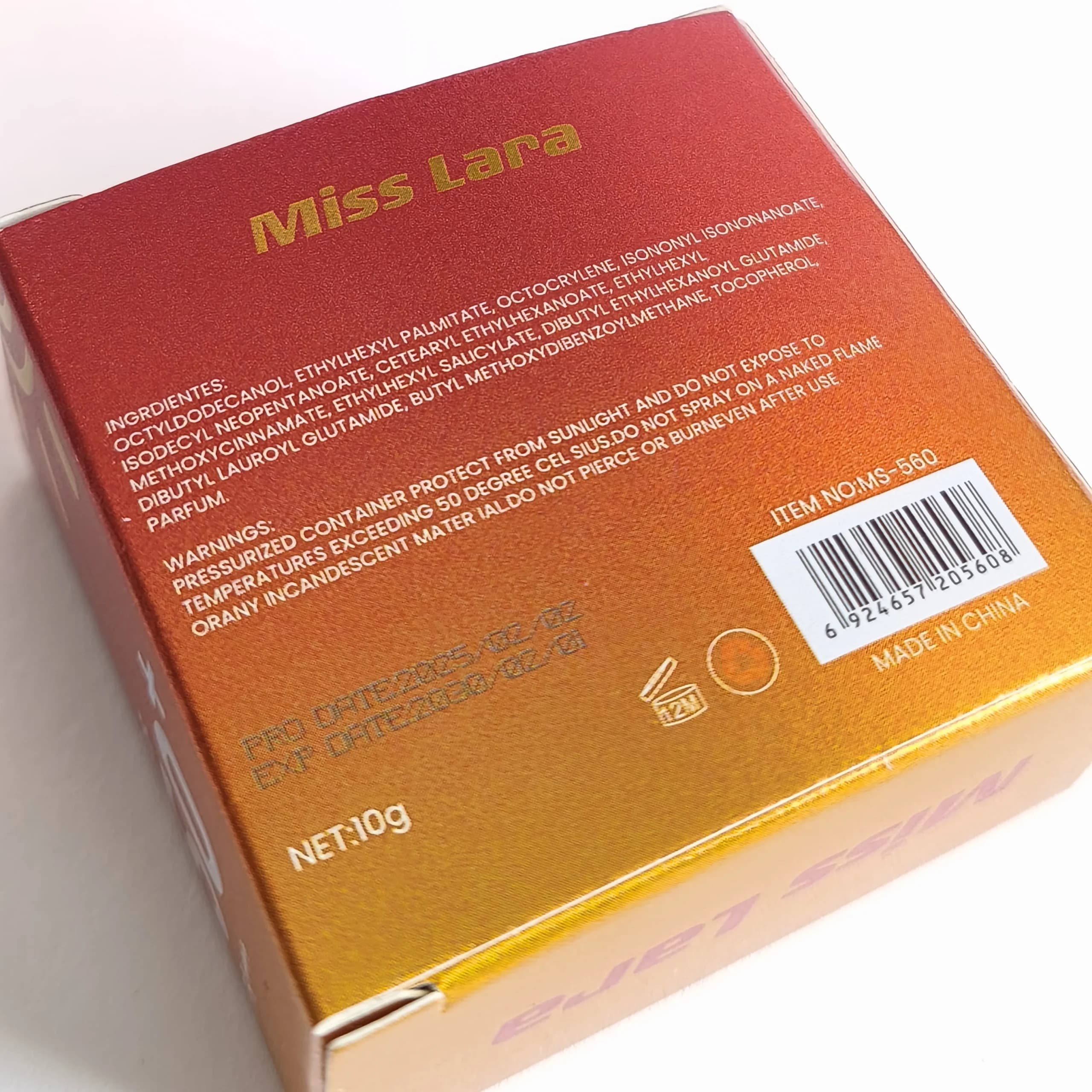 ضدآفتاب استیکی بی رنگ میس لارا SPF50+ — تصویر ۳