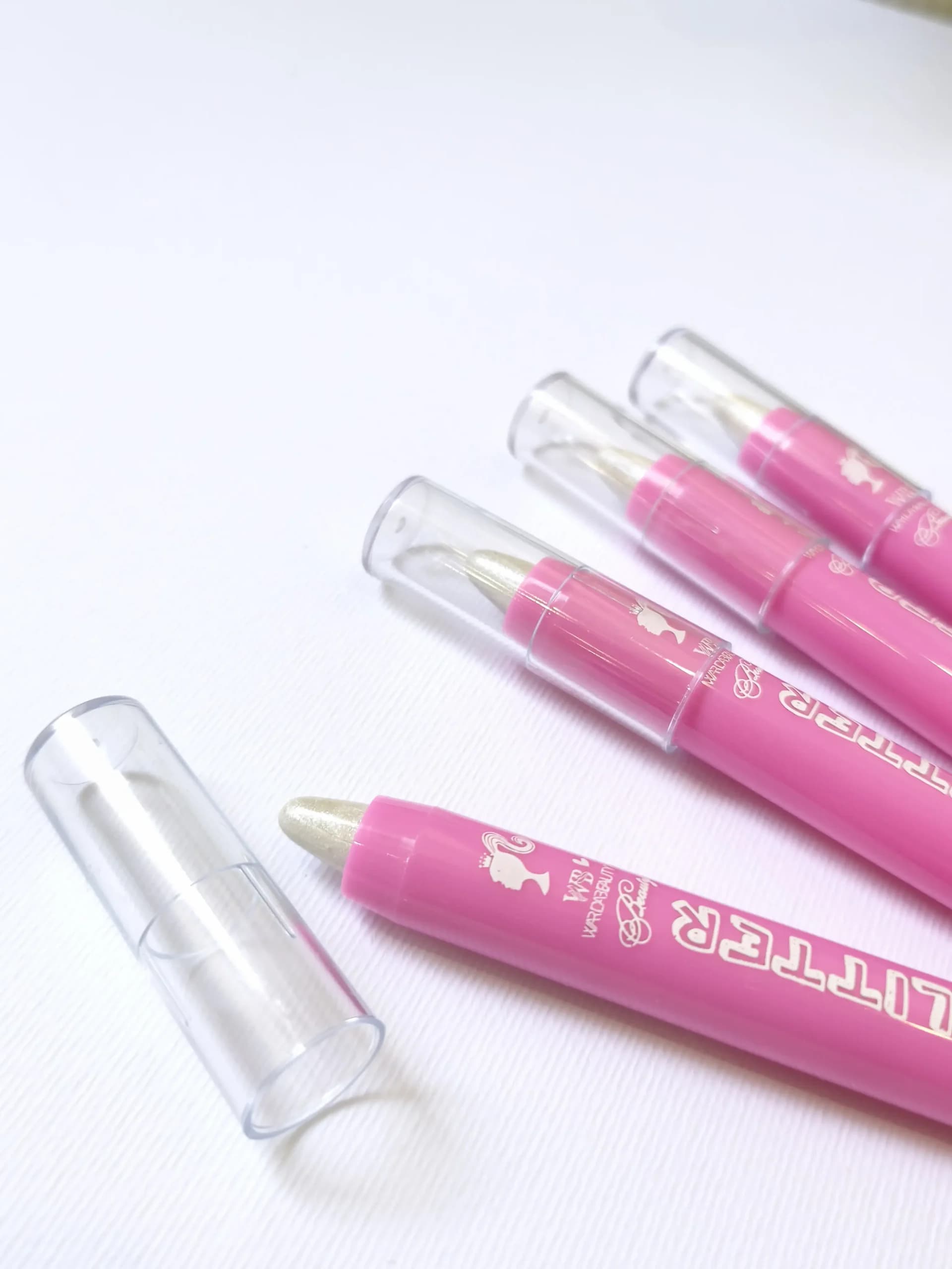 هایلایتر چشم مدادی گلیتری WARDABEAUTY