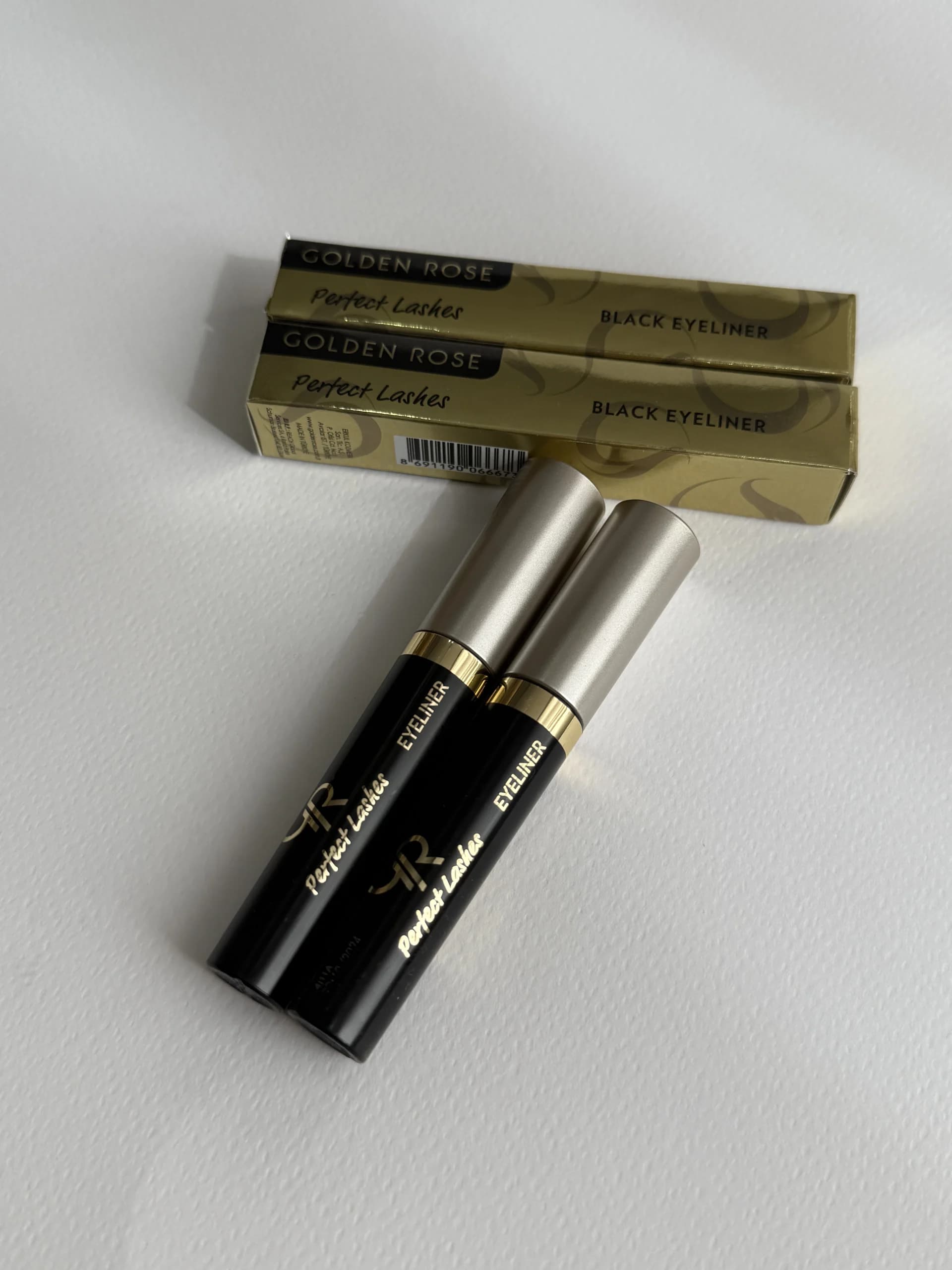 خط چشم مویی مشکی گلدن رز مدل Perfect lashes (GoldenRose)