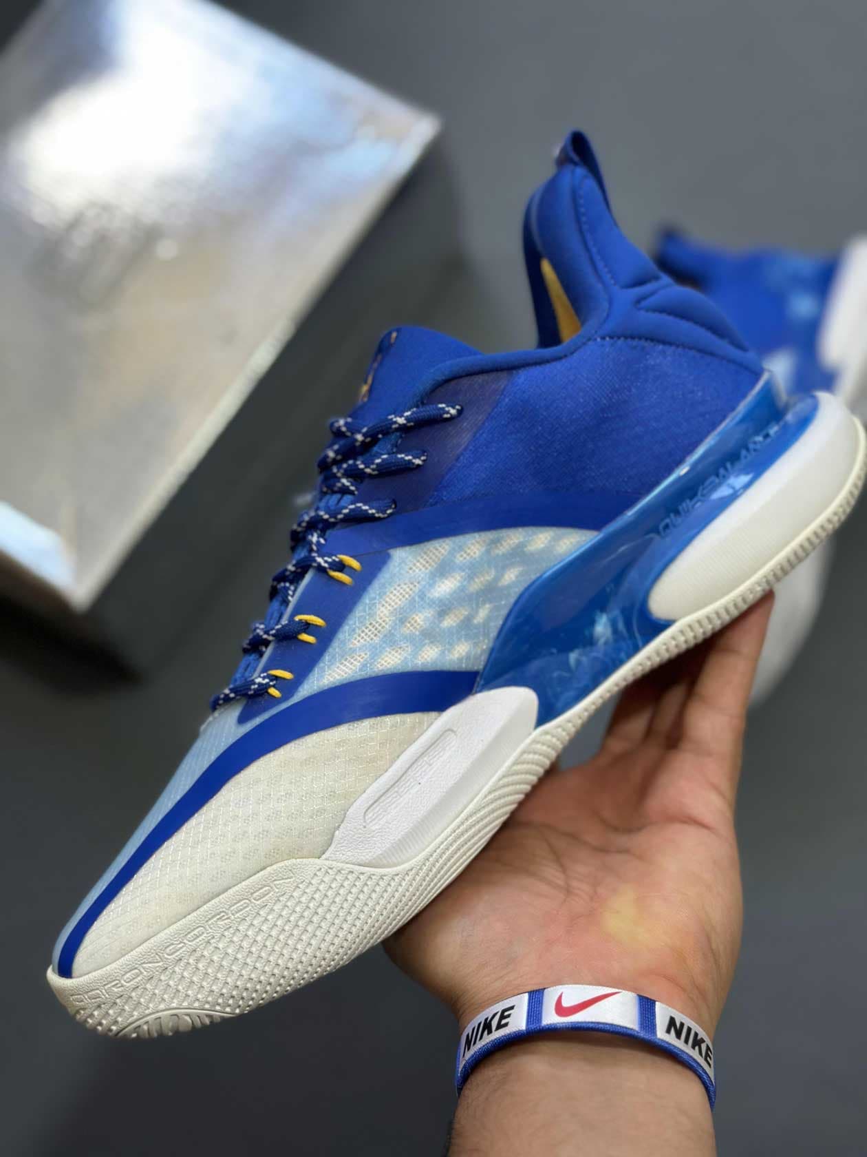 کفش بسکتبال اورجینال 361 درجه Aaron Gordon AG — تصویر ۴