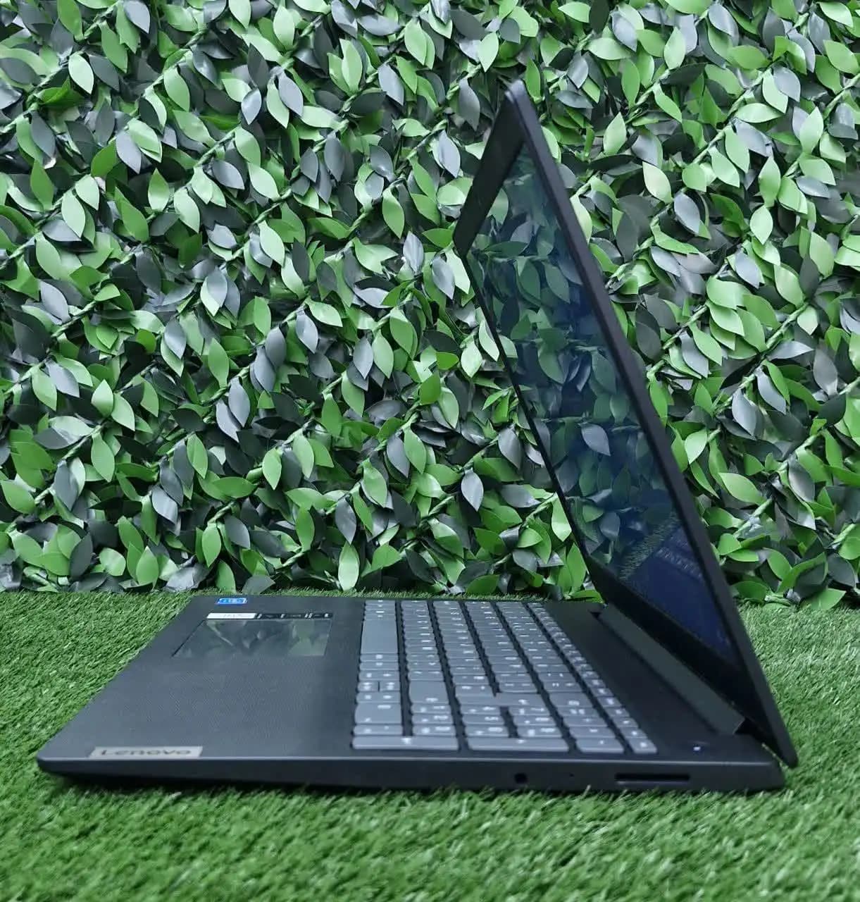 لپ تاپ استوک لنوو مدل Lenovo IdeaPad3 15IGL05 — تصویر ۴