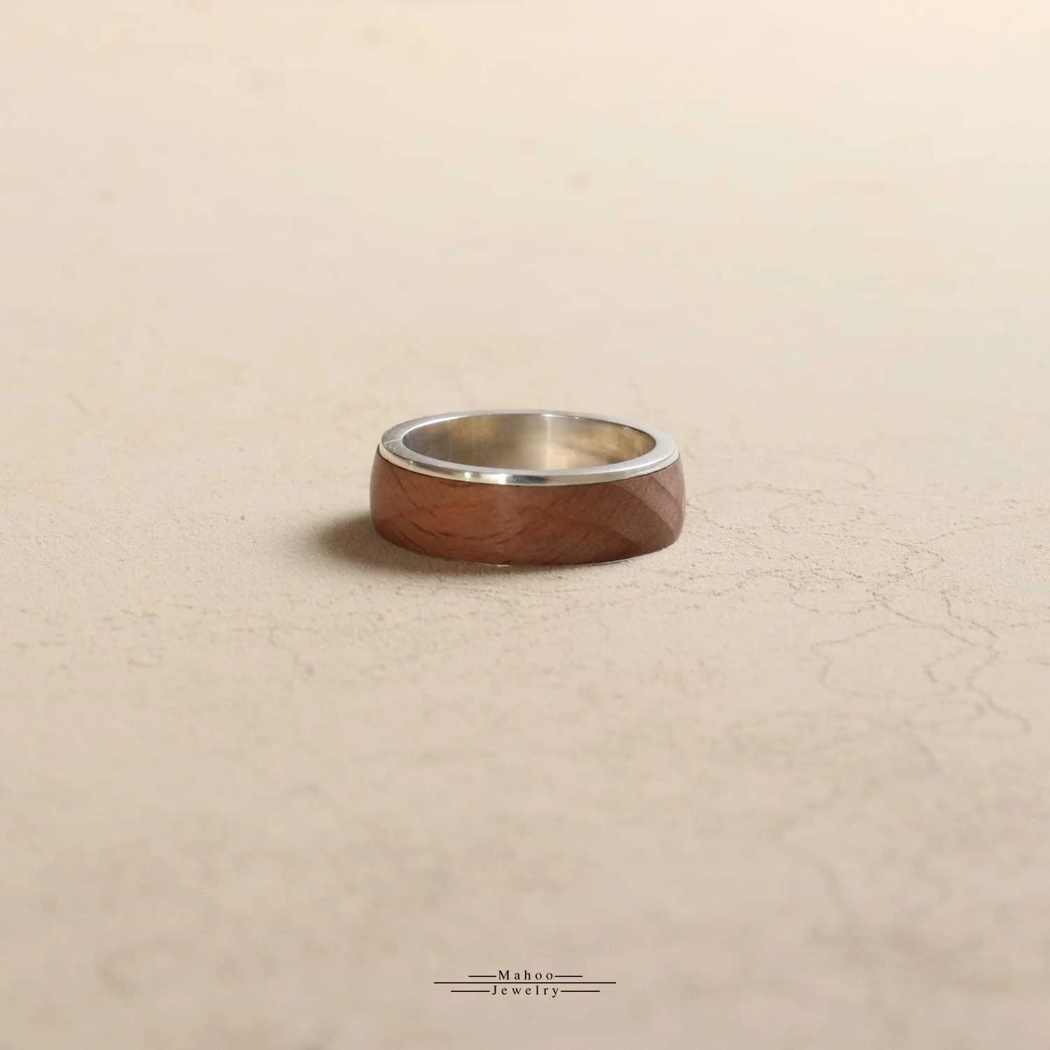 انگشتر نقره و چوب راش مدل R0121 — تصویر ۷