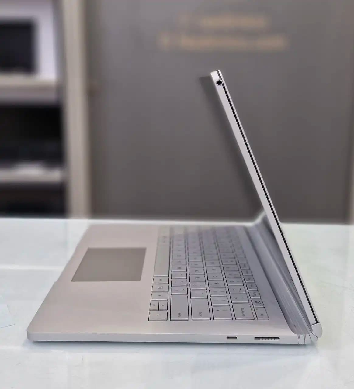 لپ تاپ سرفیس استوک مدل Surface Book 3 — تصویر ۲