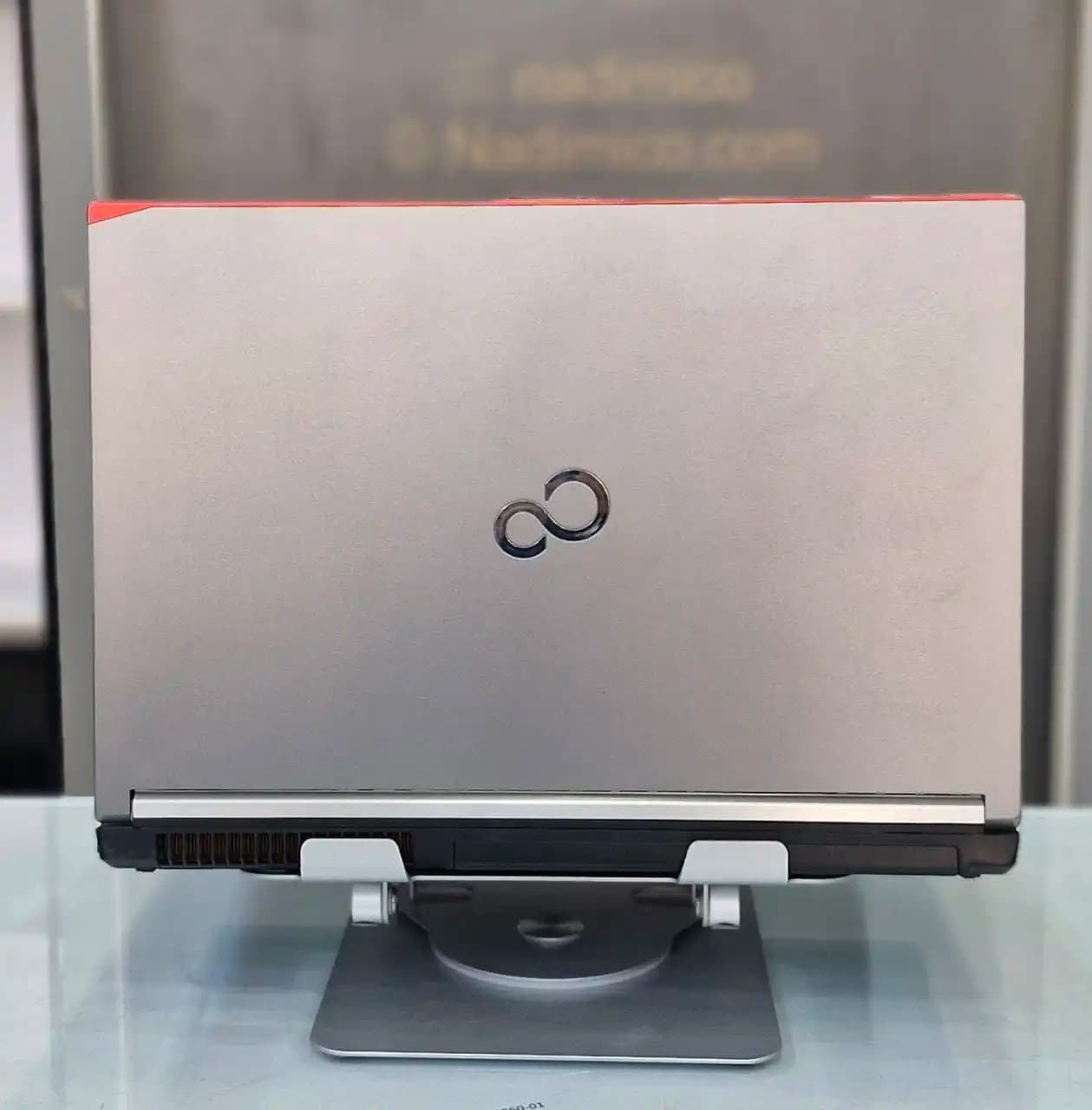 لپ تاپ استوک فوجیتسو مدل Fujitsu Celsius H760 — تصویر ۵