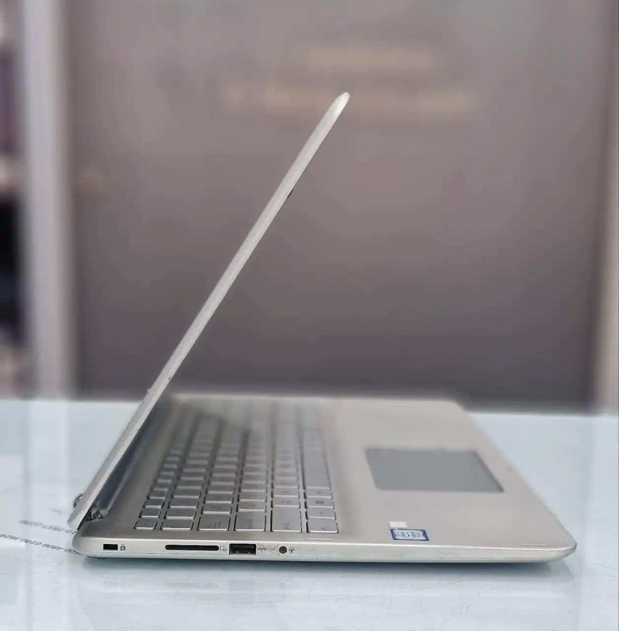 لپ تاپ استوک ایسوس مدل ASUS Q504U — تصویر ۶