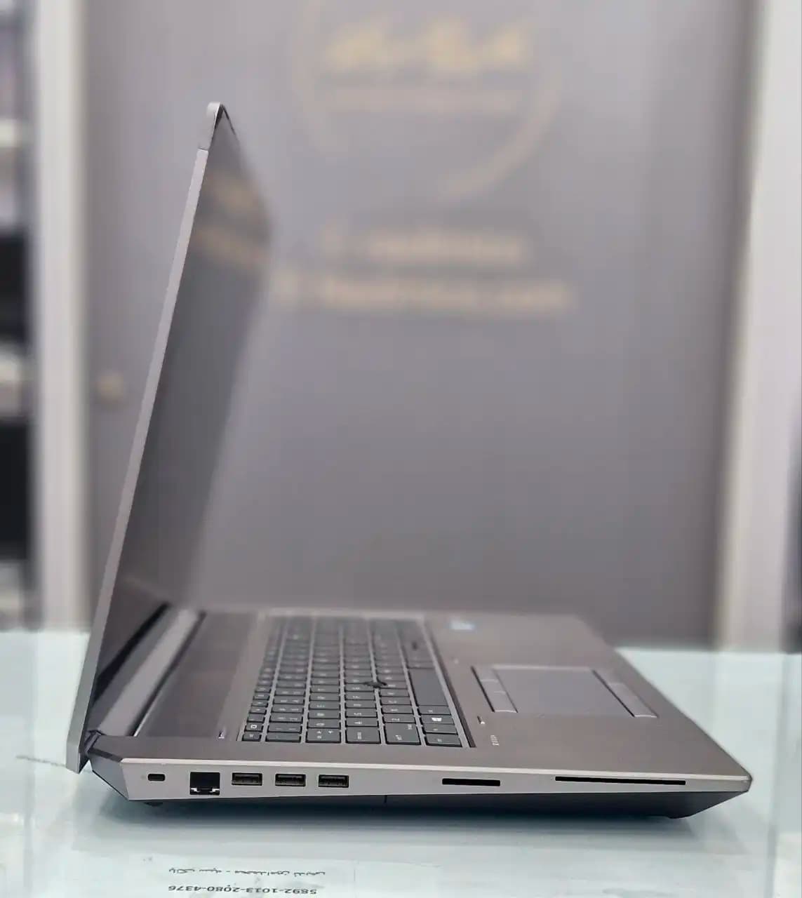لپ تاپ استوک اچ پی مدل HP ZBook 17 G5 — تصویر ۲