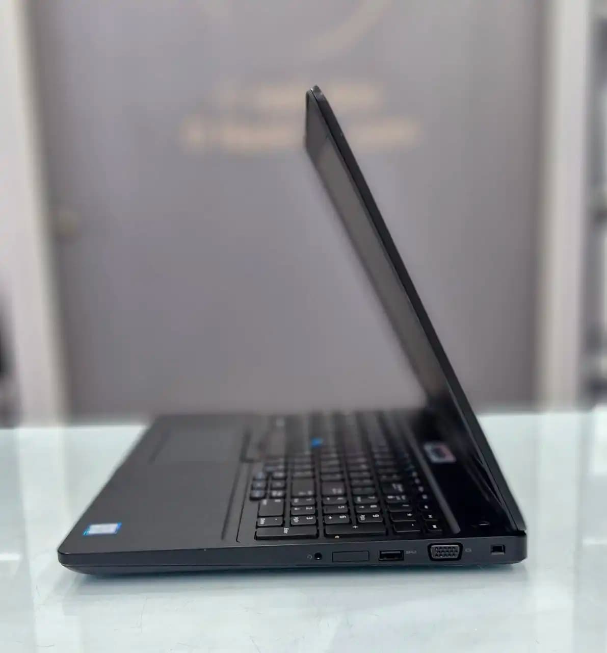 لپ تاپ استوک دل مدل Dell 5590 — تصویر ۸