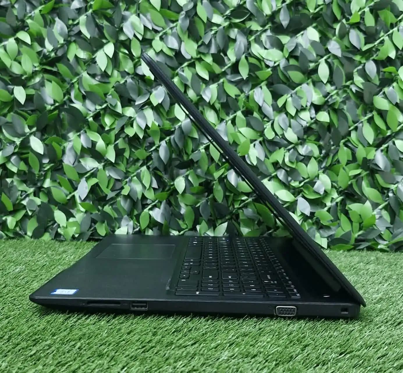 لپ تاپ استوک دل مدل Dell 3590 — تصویر ۴
