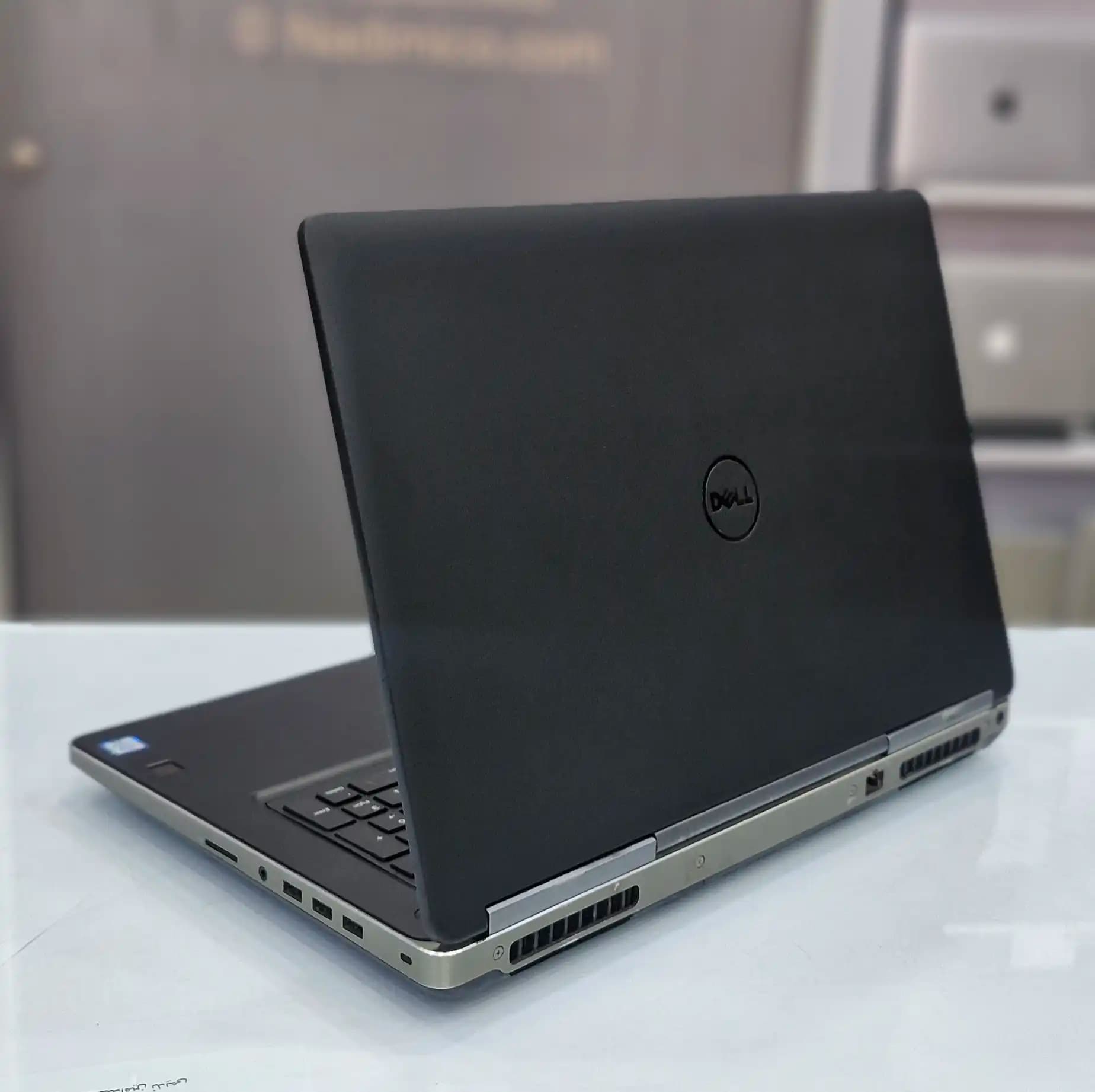 لپ تاپ استوک دل مدل Dell 7720 — تصویر ۴