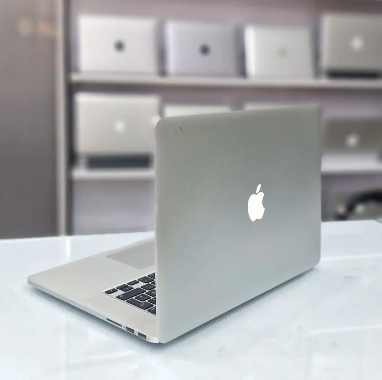 لپ تاپ استوک اپل مک بوک پرو مدل APPLE MacBook Pro 10.1 A1398 — تصویر ۸