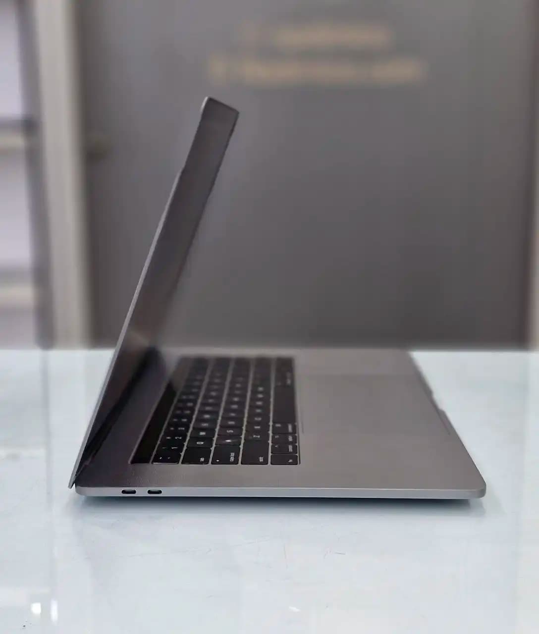 لپ تاپ استوک اپل مک بوک پرو مدل APPLE MacBook Pro 13.3 A1707 — تصویر ۸