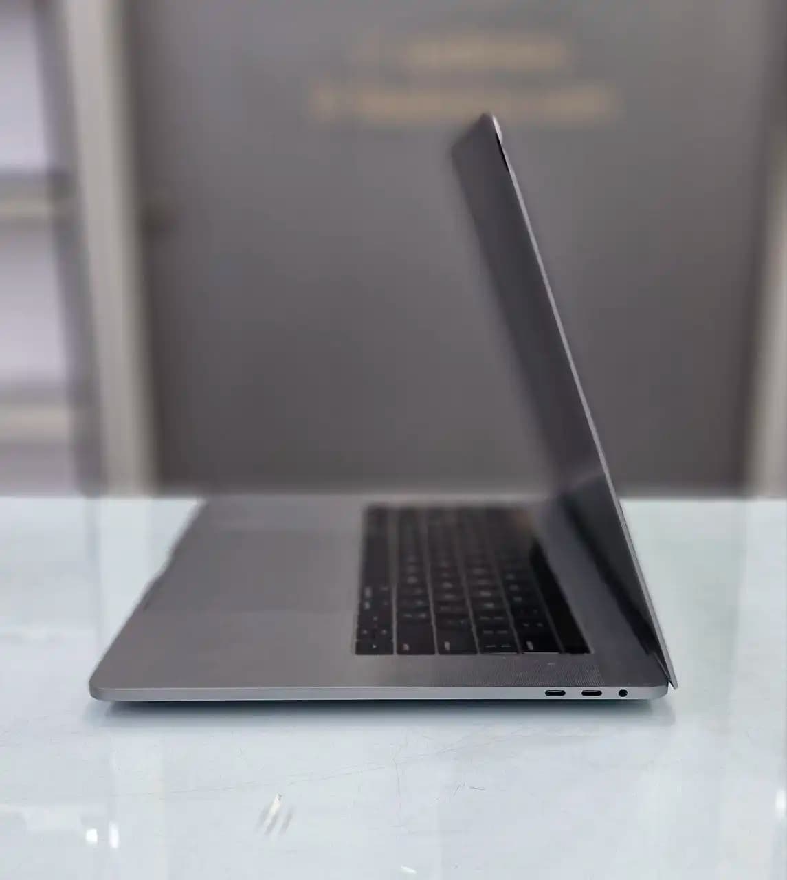 لپ تاپ استوک اپل مک بوک پرو مدل APPLE MacBook Pro 13.3 A1707 — تصویر ۱۲