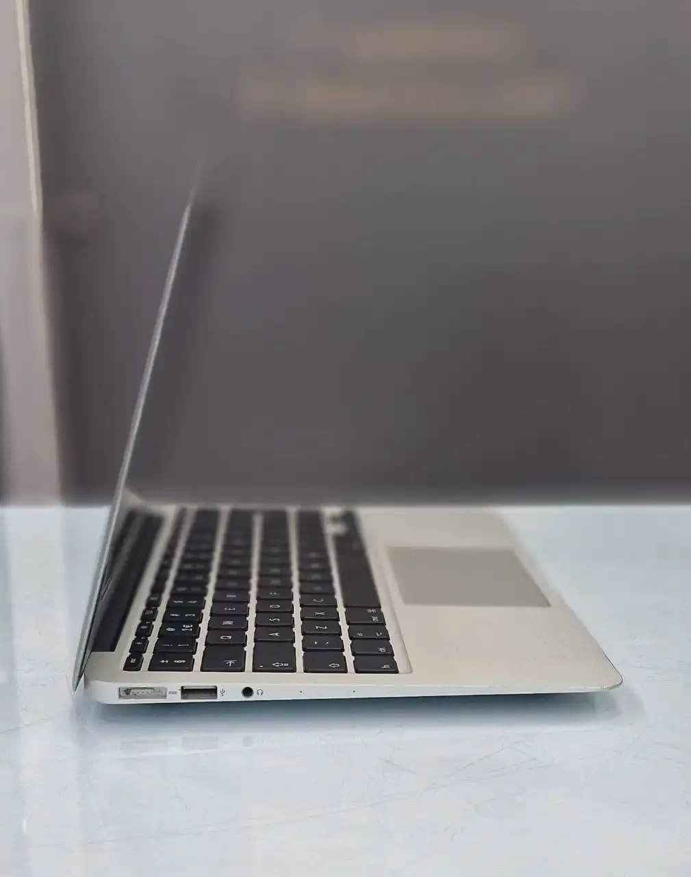 لپ تاپ استوک اپل مک بوک ایر مدل APPLE MacBook Air 6.1 A1465 — تصویر ۸
