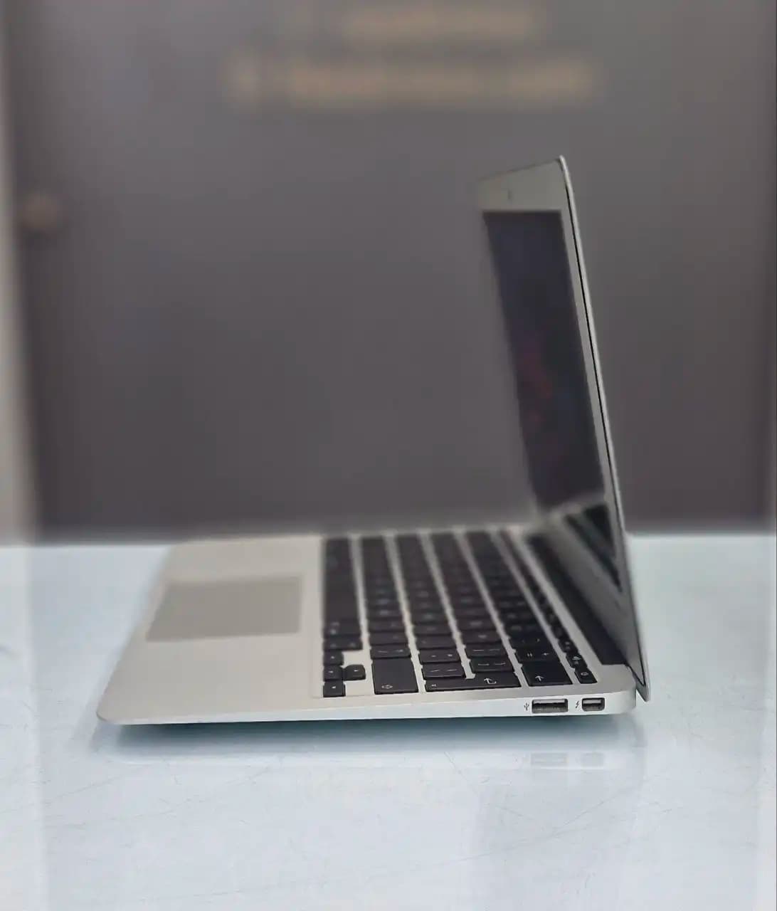 لپ تاپ استوک اپل مک بوک ایر مدل APPLE MacBook Air 6.1 A1465 — تصویر ۷