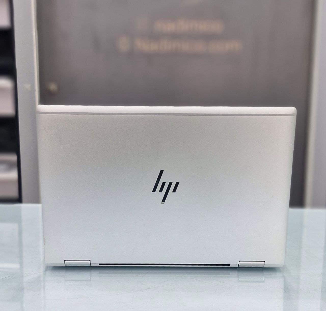 لپ تاپ استوک اچ پی مدل HP EliteBook x360 1030 G3 — تصویر ۳