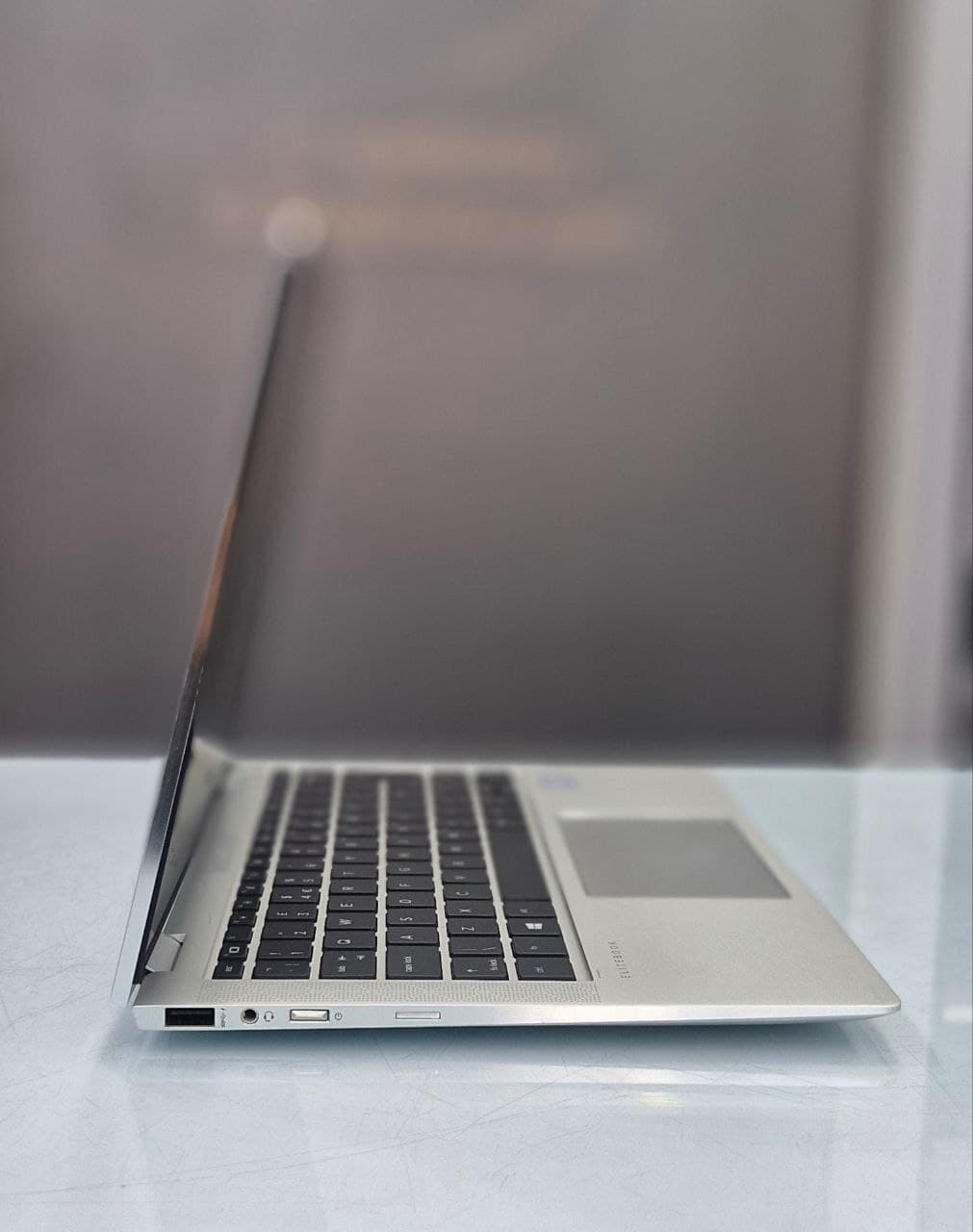 لپ تاپ استوک اچ پی مدل HP EliteBook x360 1030 G3 — تصویر ۲