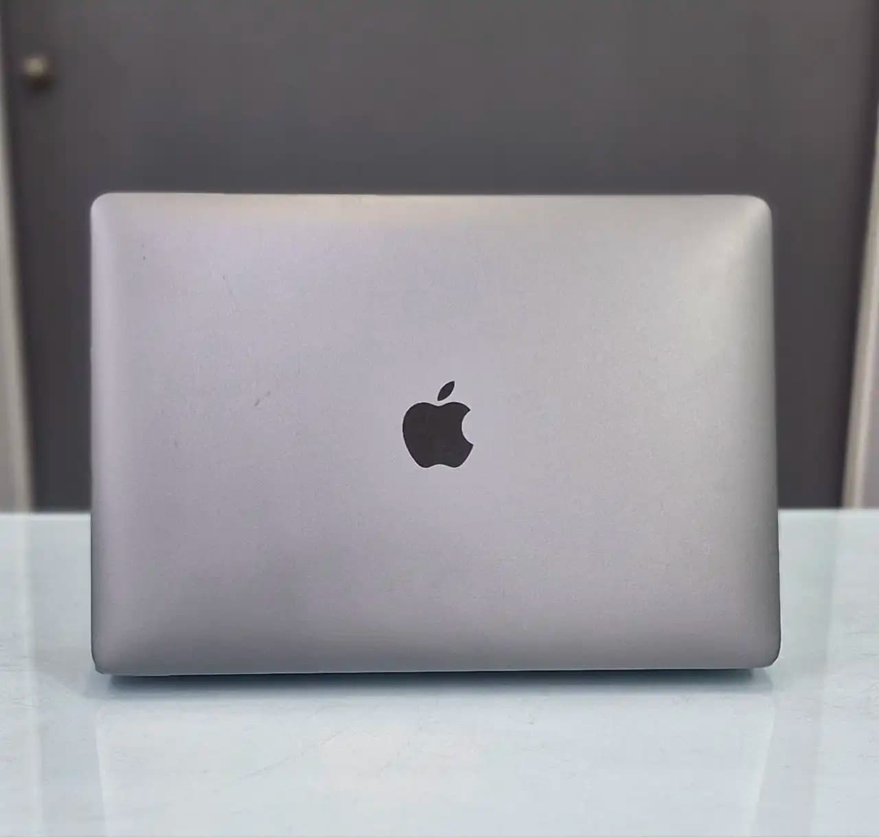 لپ تاپ استوک اپل مک بوک پرو مدل APPLE MacBook Pro 14.2 A1706 — تصویر ۴