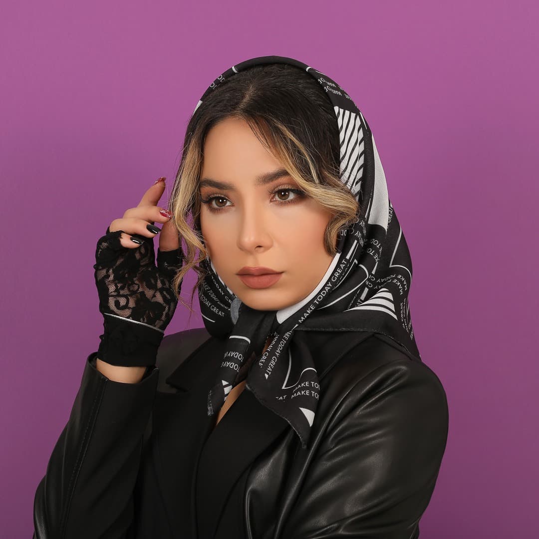 مینی روسری سفید مشکی