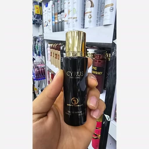 ادکلن کوروش گرندیور 30 میل پخش بو عالی و ماندگاری 6 ساعته — تصویر ۱۰