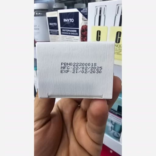 کرم ضد آفتاب 60 SPF دکتر دیوی بی رنگ و بسیار سبک ضد لک و ضد جوش ضد حساسیت و قرمزی پوست — تصویر ۲