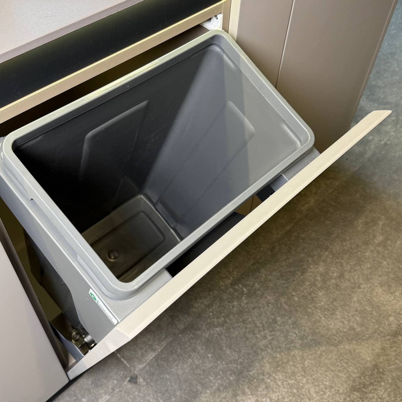 سطل چند منظوره توکار فانتونی (Fantoni)جهت یونیت عرض 450mm