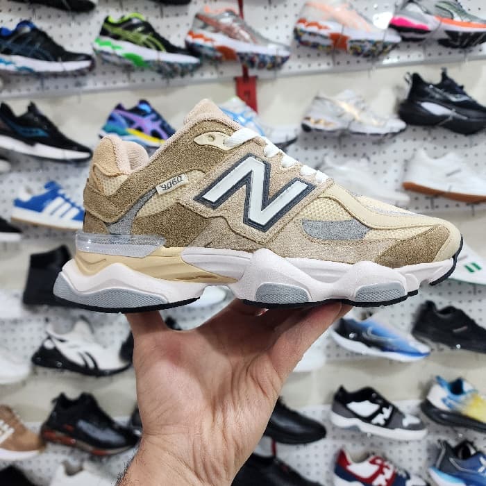 کفش نیوبالانس 9060 رنگ کرمی کیفیت مستر ایران – new balance 9060 — تصویر ۱۰