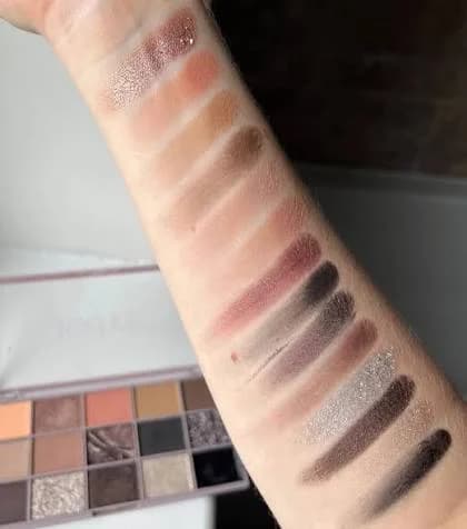 پالت سایه Smokey Quartz تکنیک مدل Pressed Pigment حجم 30 گرم — تصویر ۵