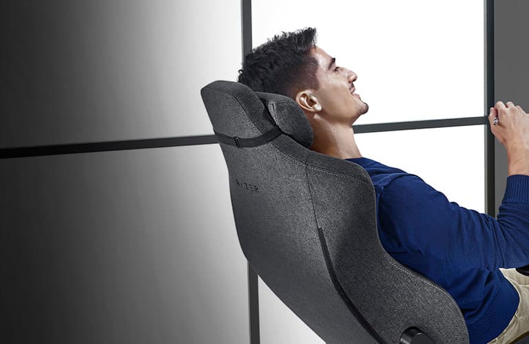 صندلی گیمینگ ریزر ایسکور Razer Iskur Dark Gray Fabric — تصویر ۳
