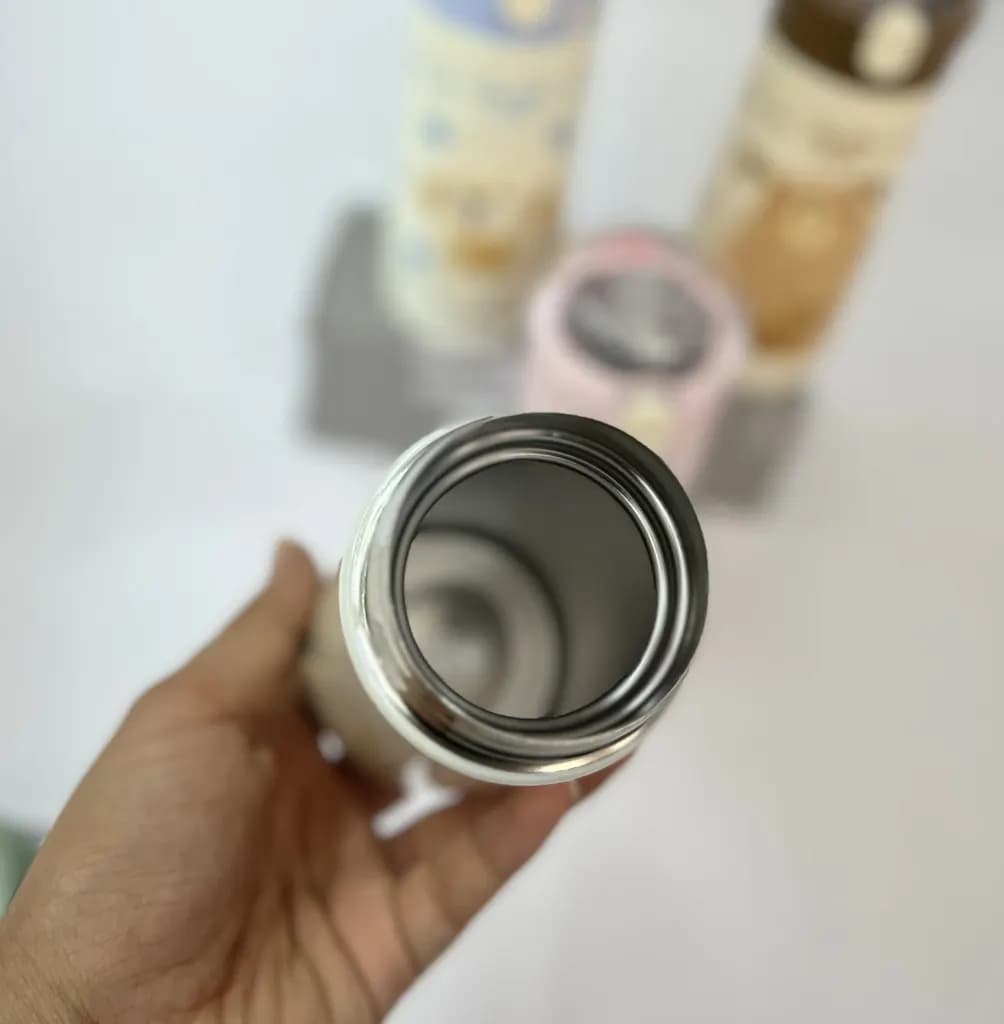 قمقمه استیل نی‌دار بابل کیوت — تصویر ۶