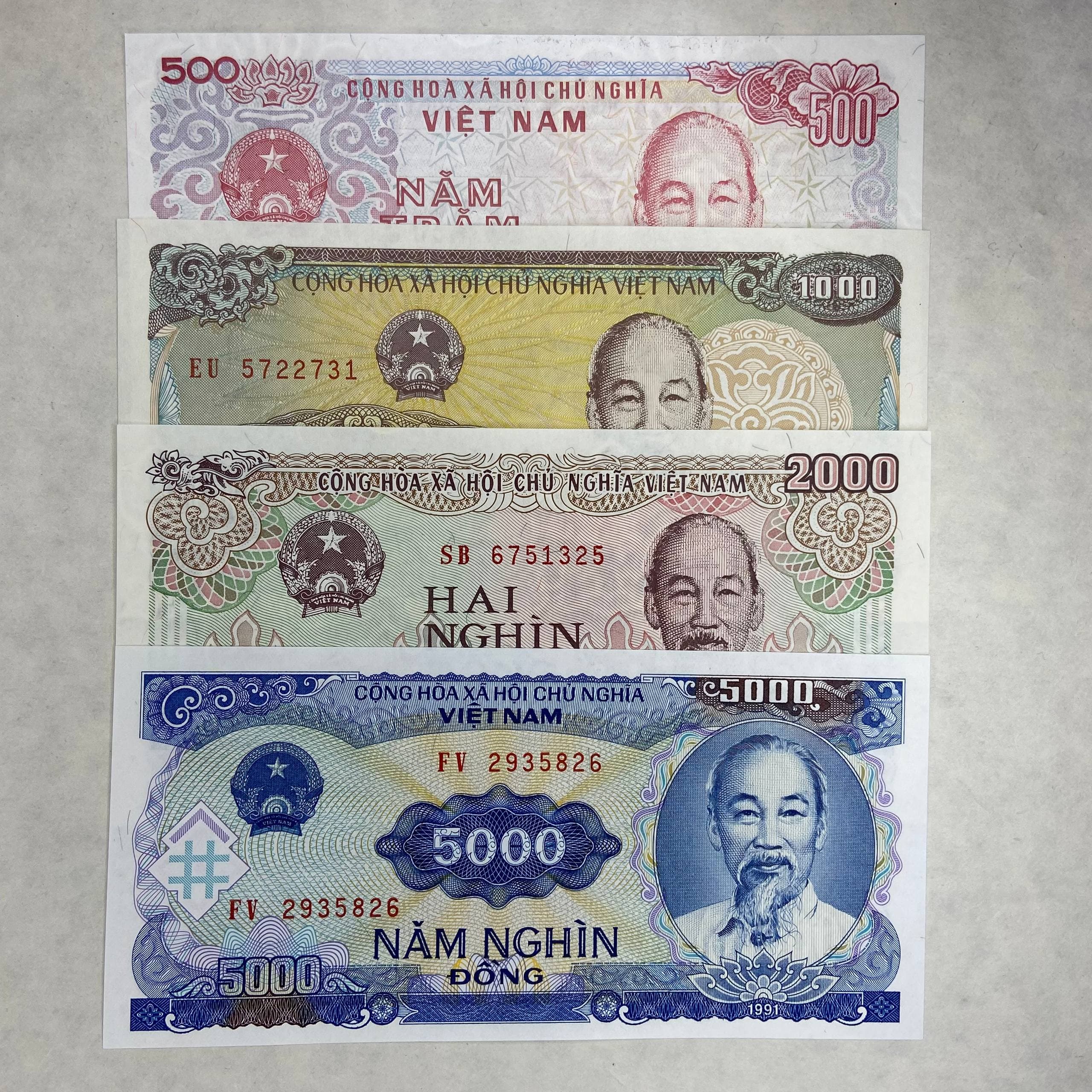 ست اسکناس دونگ ویتنام — تصویر ۳