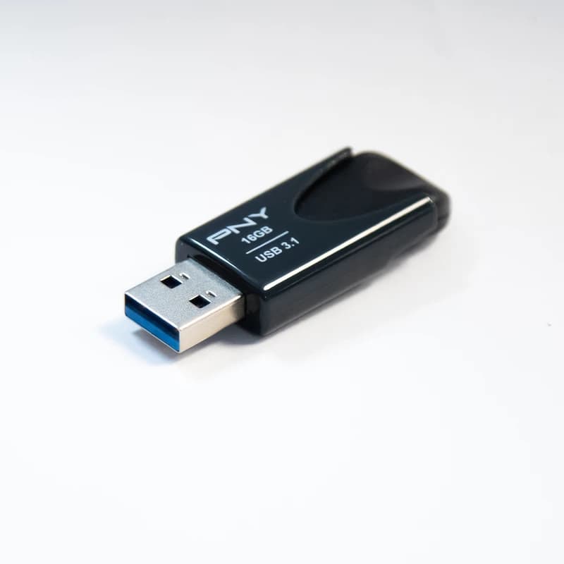 فلش مموری پی ان وای PNY مدل Attache 4 USB 3.1 ظرفیت 16 گیگابایت — تصویر ۳