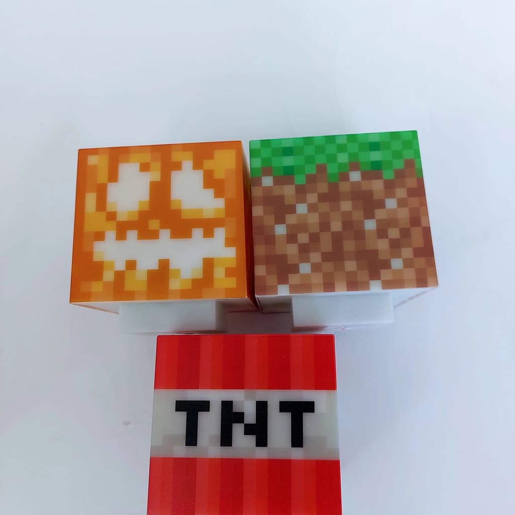 چراغ خواب ماینکرافت طرح TNT — تصویر ۱۲