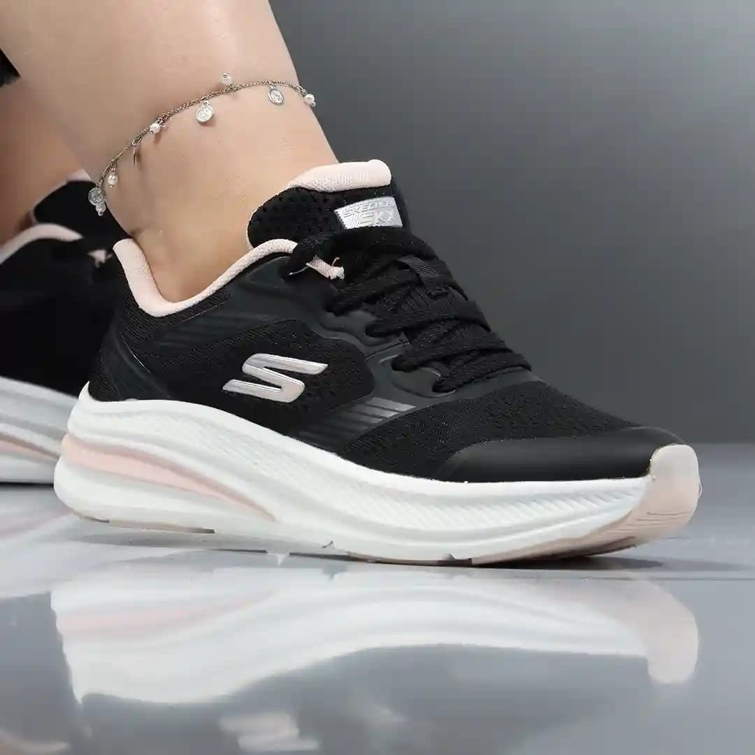کتونی مناسب پیاده روی مدل Skechers کد MO12