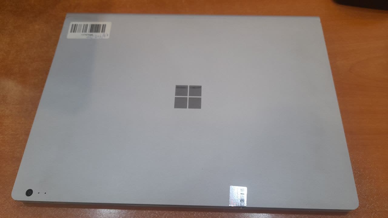 microsoft SurfaceBook 2 i7 vga 2 gig — تصویر ۴