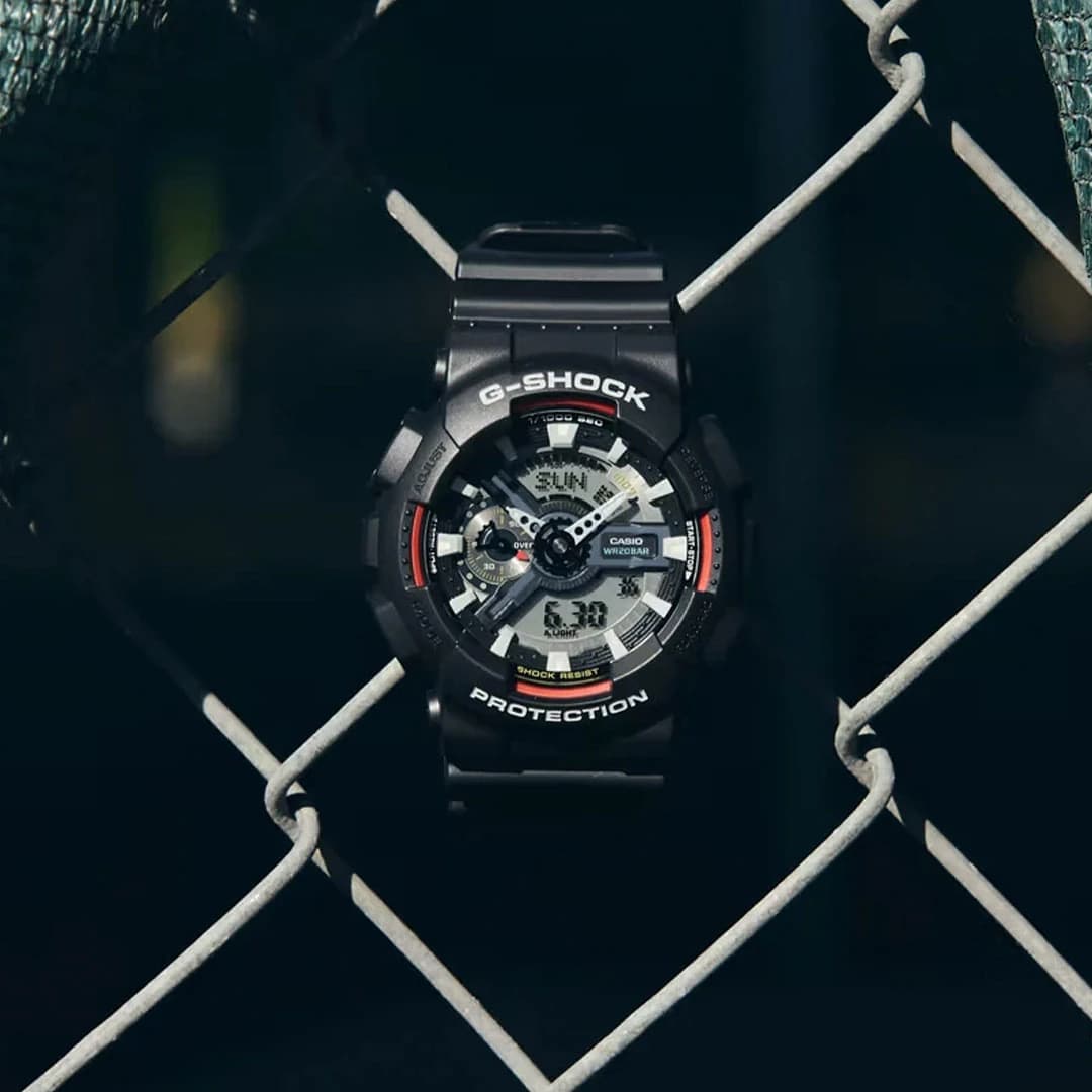 ساعت G-SHOCK مدل GA-110RL-1A — تصویر ۳