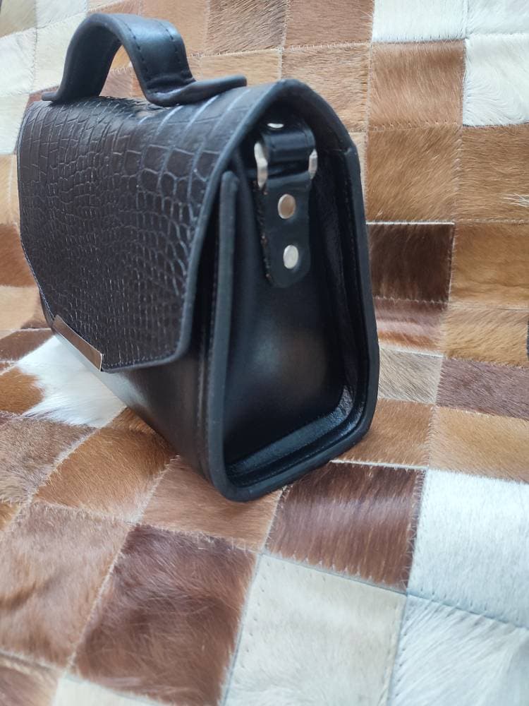 کیف زنانه مجلسی کدC3-117 — تصویر ۴