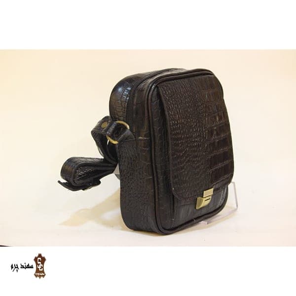 کیف دوشی اسپرت چرم سهندچرم کدD5-107 — تصویر ۹