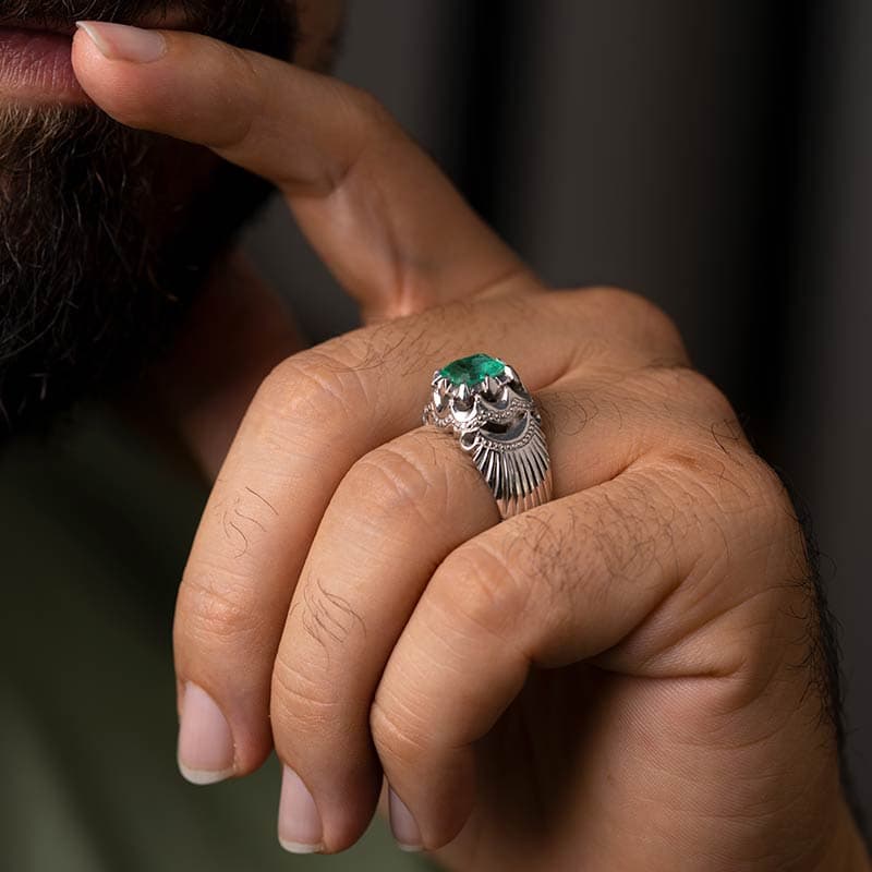 انگشتر زمرد فخیم — تصویر ۸