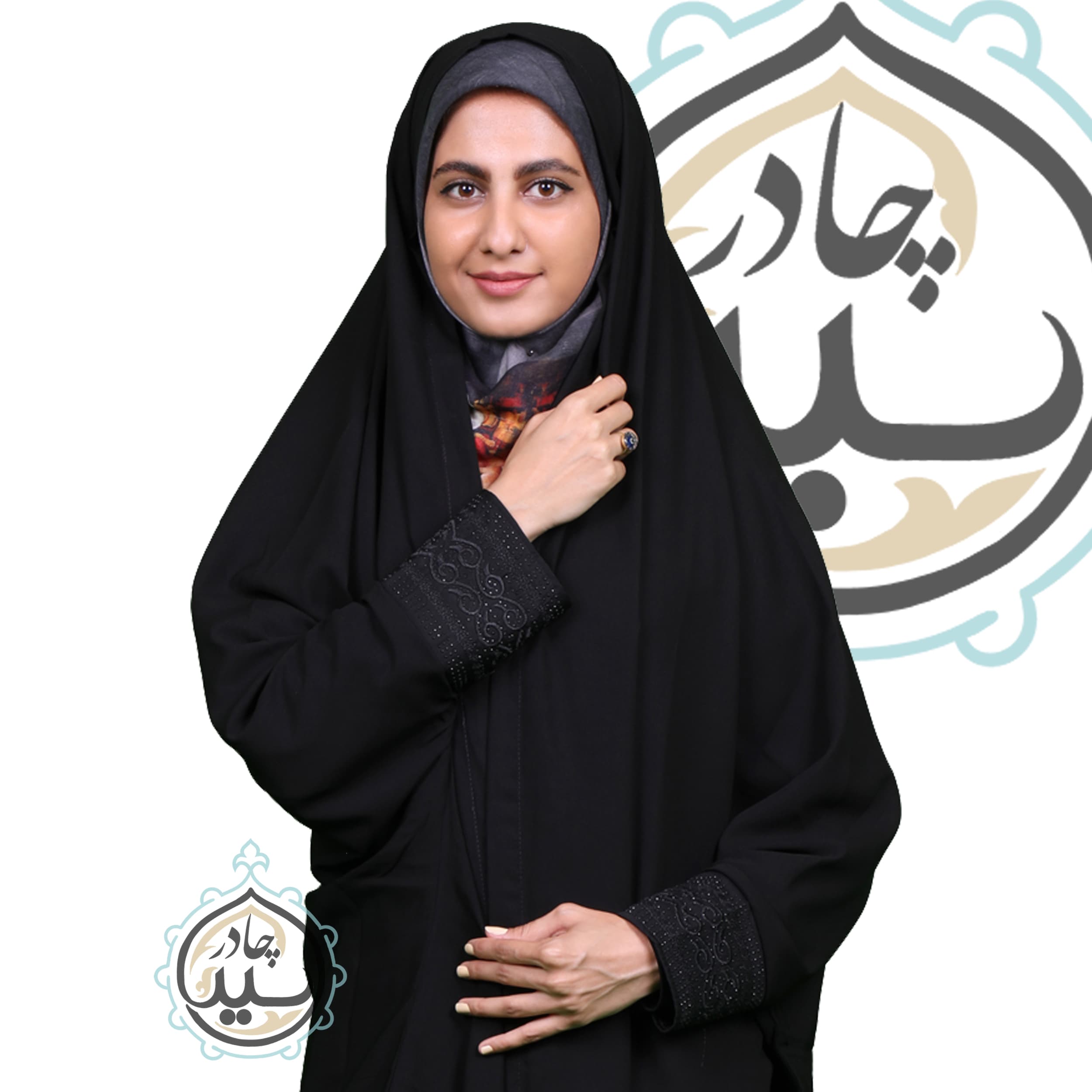 چادر مشکی دانشجویی مچ دار | اصالت، راحتی، زیبایی — تصویر ۹