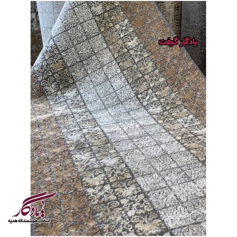 فرش کناره طرح خشتی حاشیه نسکافه ای کد KF12