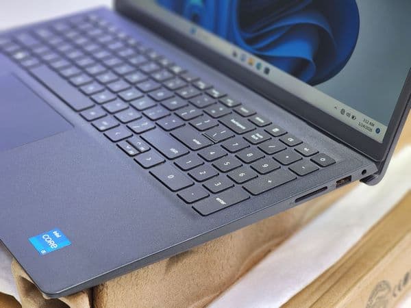 لپ تاپ 15.6 اینچی دل مدل Inspiron 15-3530 I5-1334u 16GB 512SSD — تصویر ۱۰