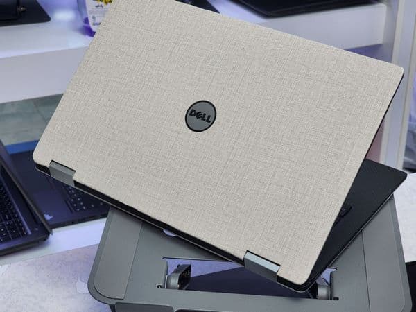 لپ تاپ 13 اینچی دل مدل XPS 13 9365 I7-8500y 16GB 256SSD Touch — تصویر ۱۰