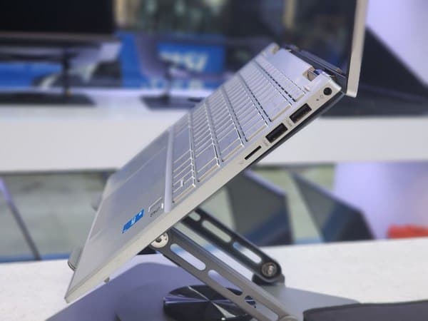 لپ تاپ 14 اینچی اچ پی مدل Pavilion X360 14m-dy0113dx I3-1125 G4 8GB 256SSD — تصویر ۹